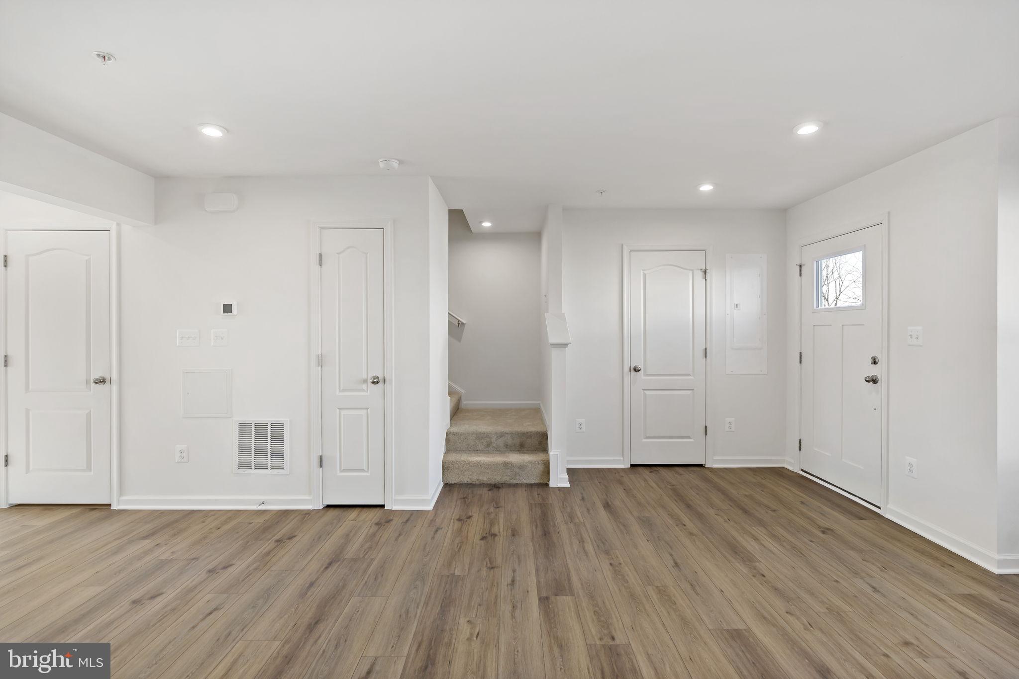 HOMESTEAD ACRES - Residential