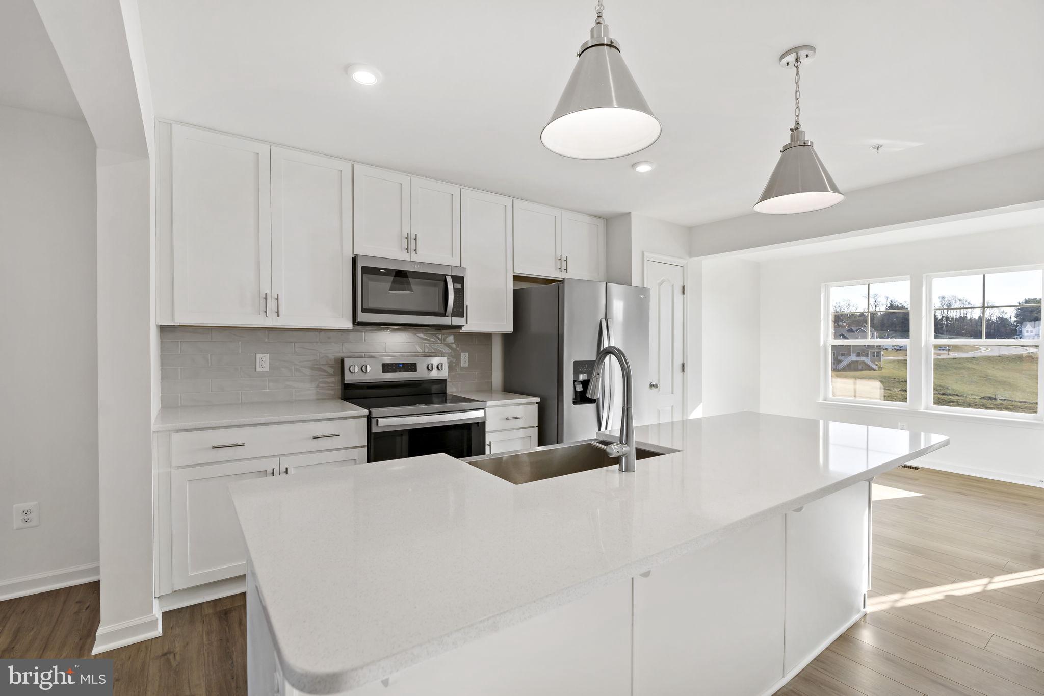 HOMESTEAD ACRES - Residential