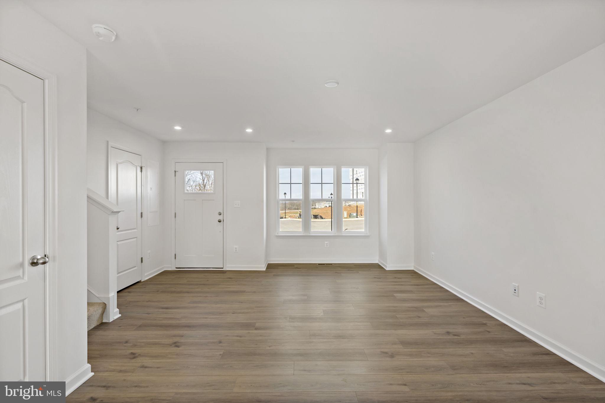 HOMESTEAD ACRES - Residential