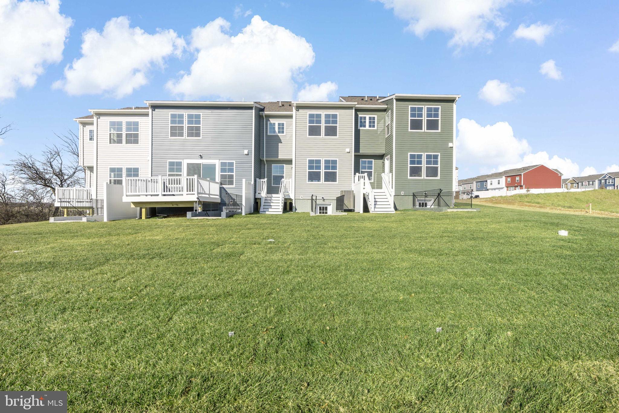 HOMESTEAD ACRES - Residential