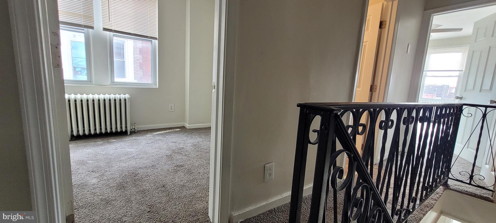 ELMWOOD PARK - Residential