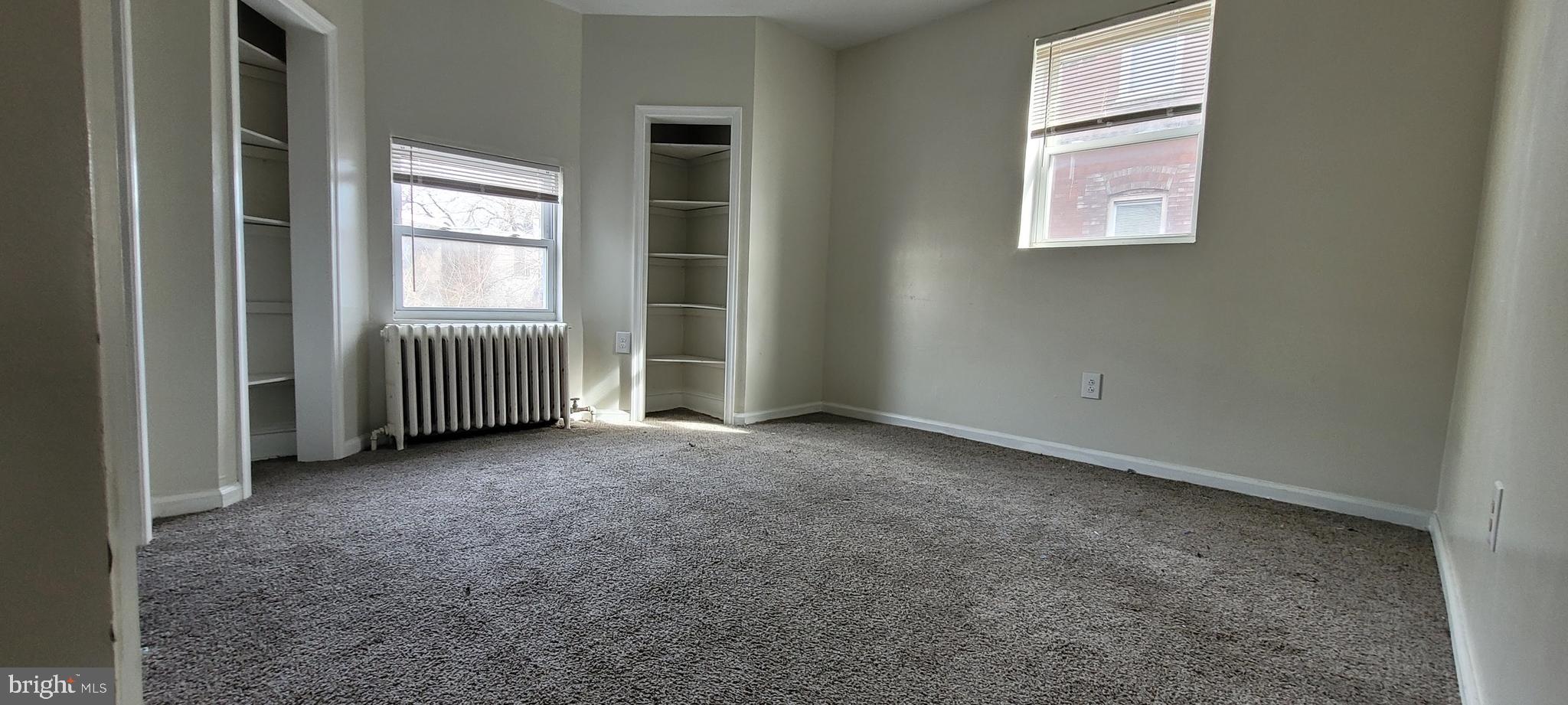 ELMWOOD PARK - Residential