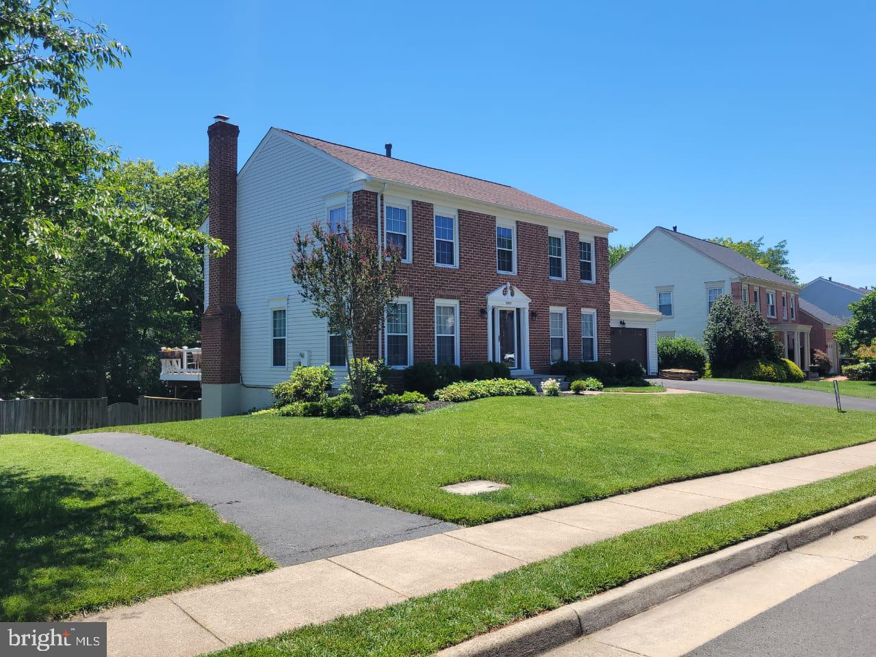 13805 VALLEY COUNTRY DRIVE