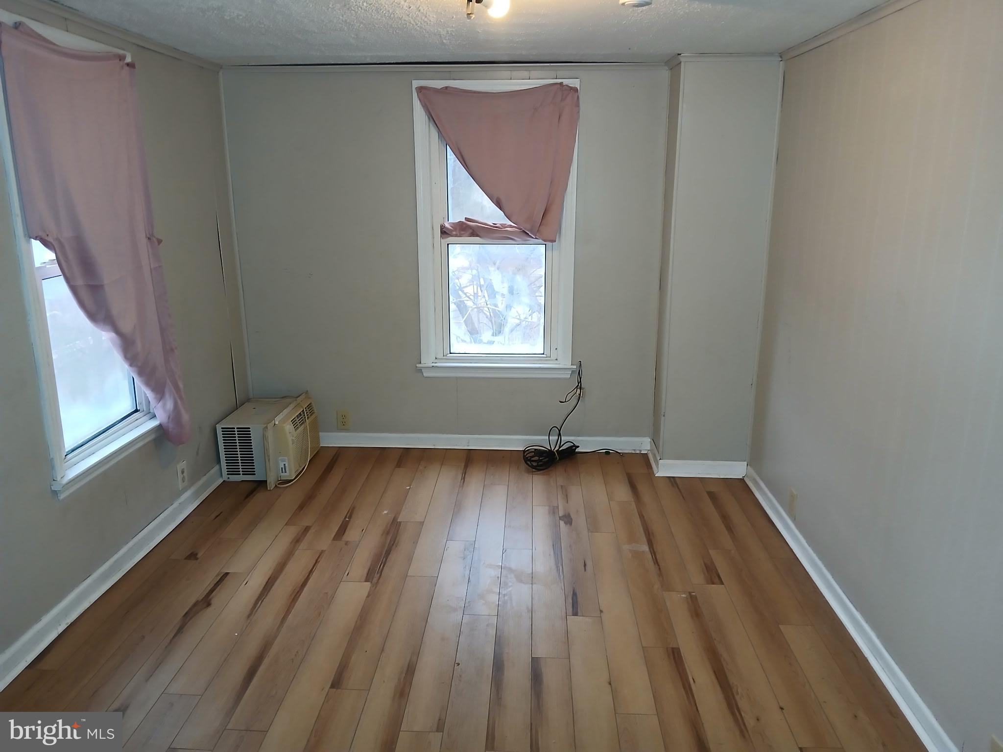 BUNKER HILL - Residential