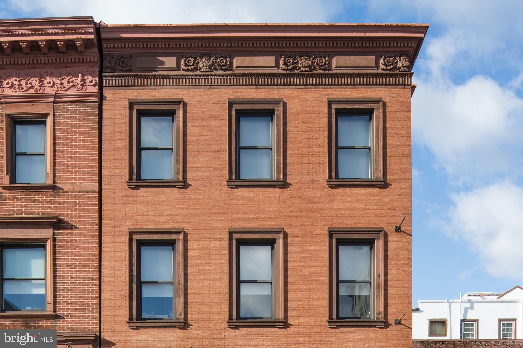 MOUNT VERNON PLACE HISTORIC DISTRICT - Residential Lease