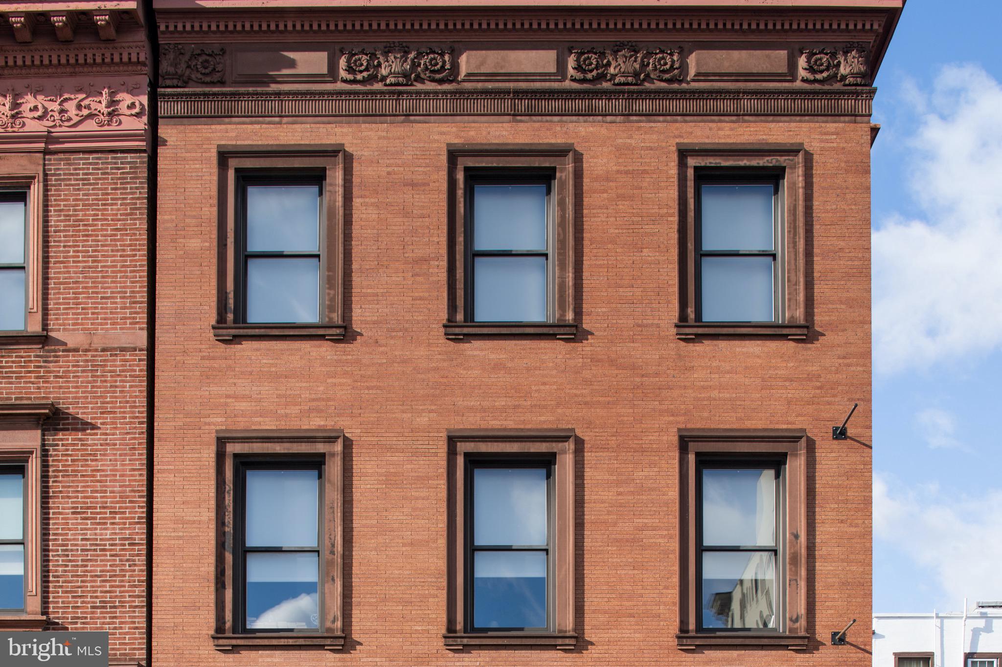 MOUNT VERNON PLACE HISTORIC DISTRICT - Residential Lease