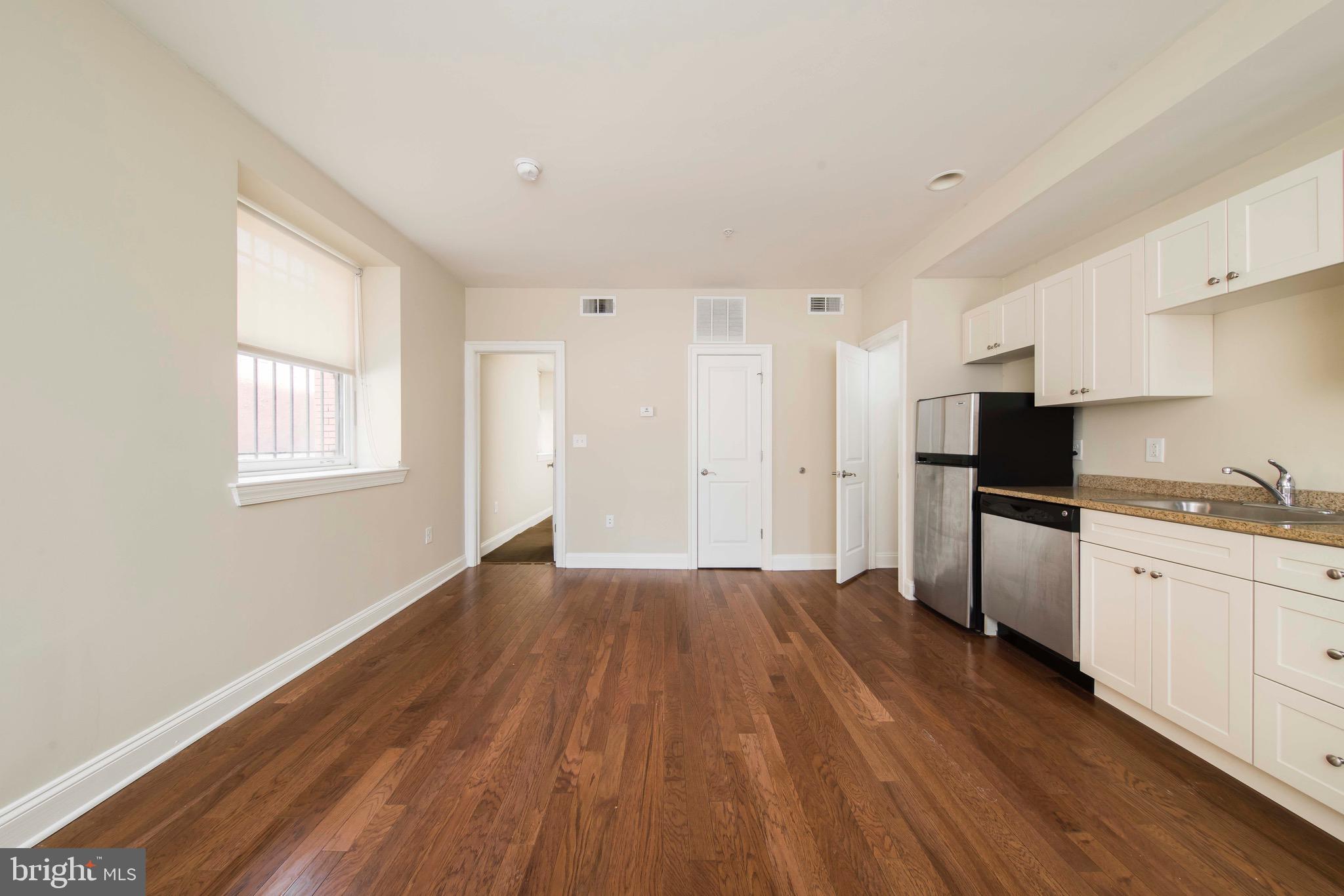 MOUNT VERNON PLACE HISTORIC DISTRICT - Residential Lease