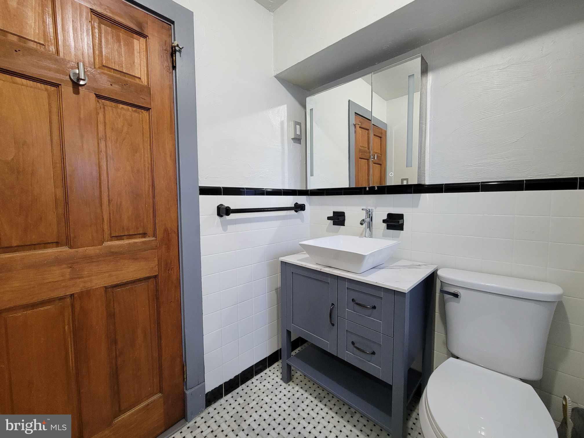 RIDLEY PARK - Residential Lease