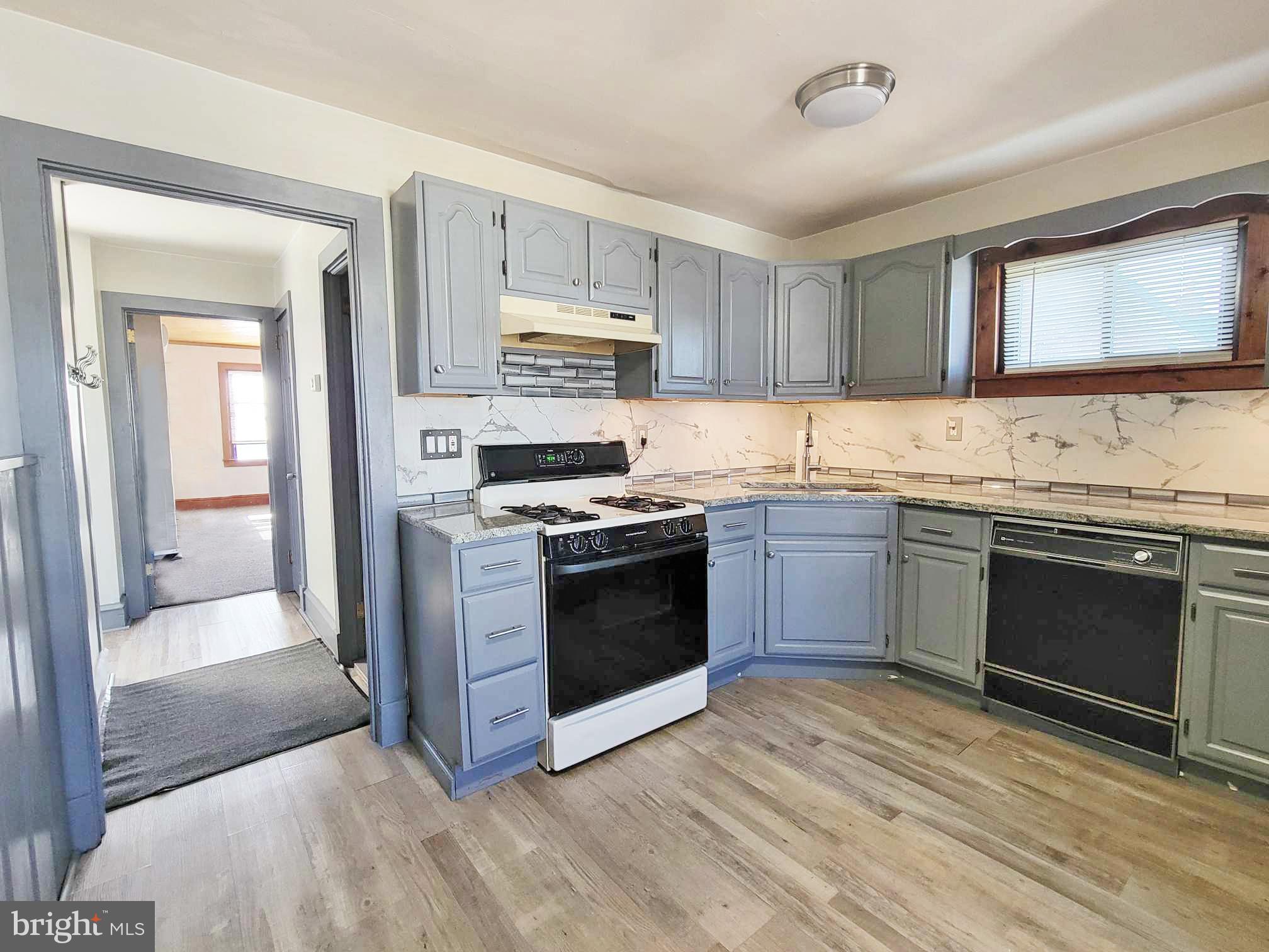 RIDLEY PARK - Residential Lease