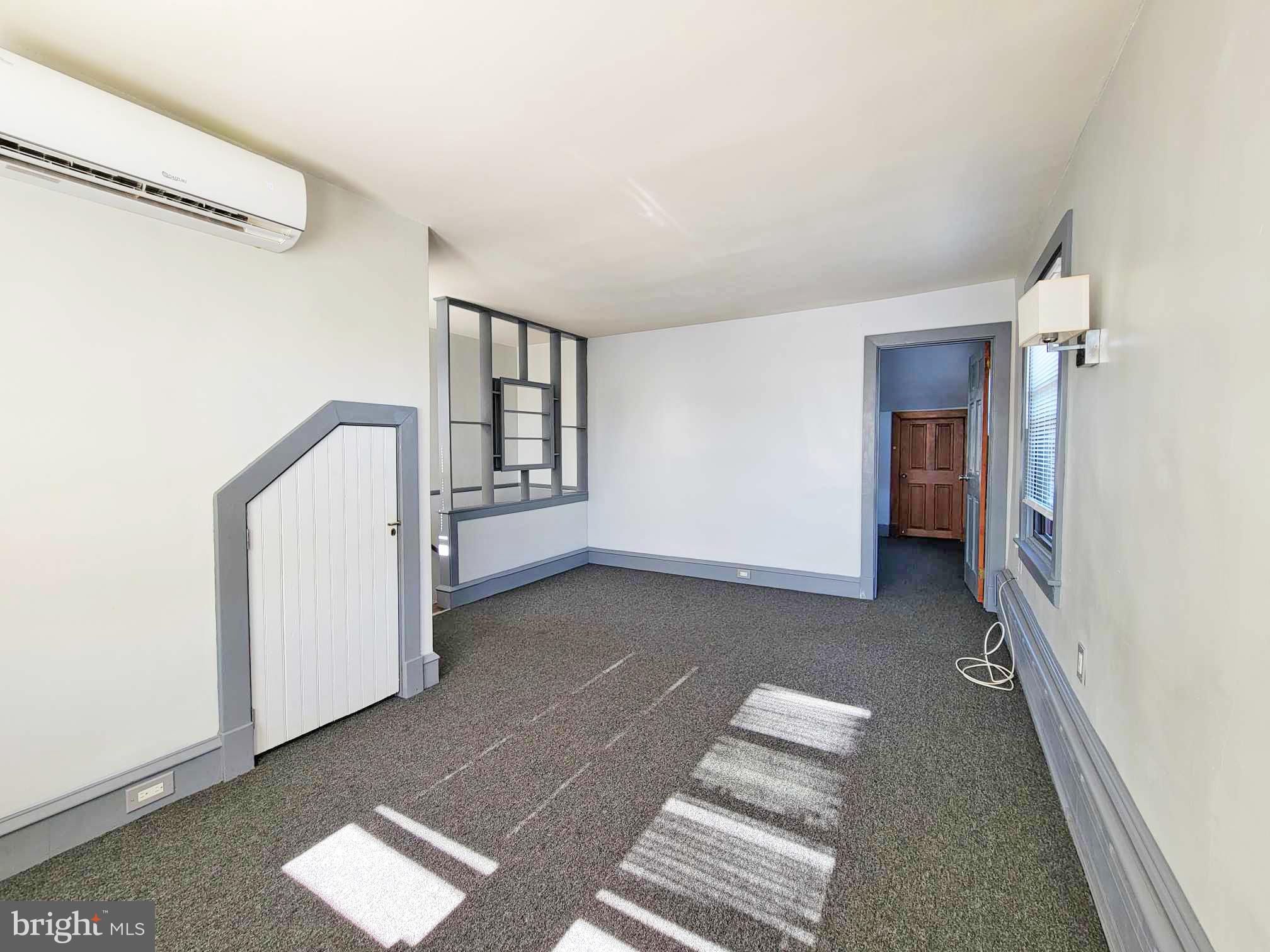 RIDLEY PARK - Residential Lease