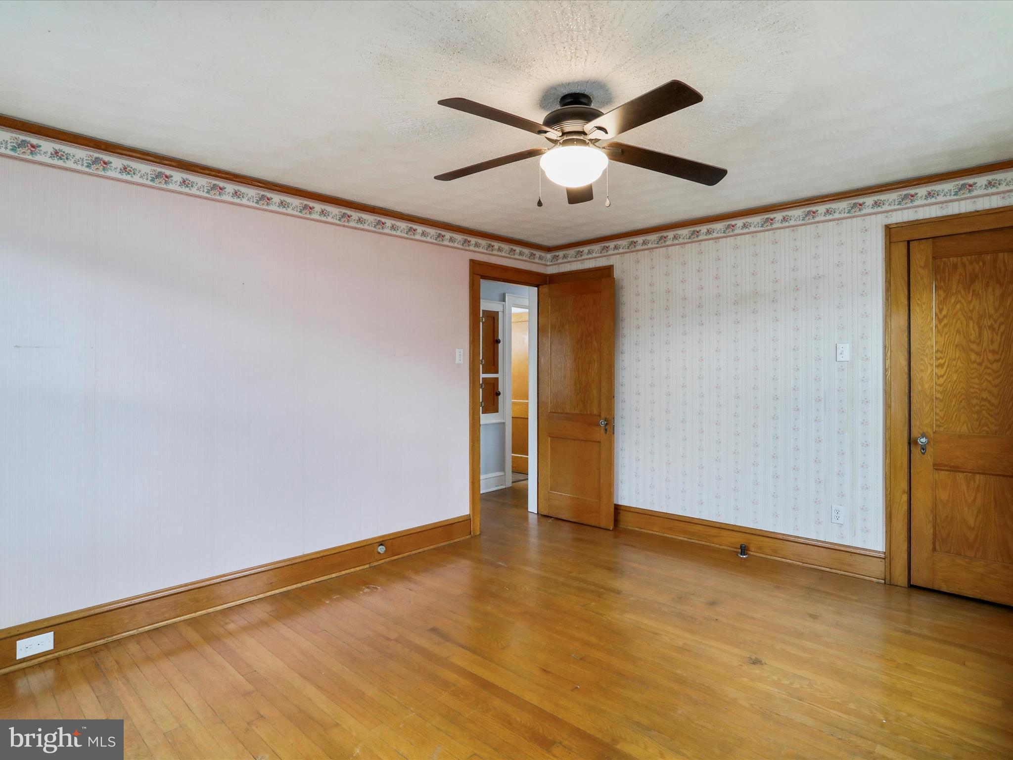 DOWN TOWN - Residential