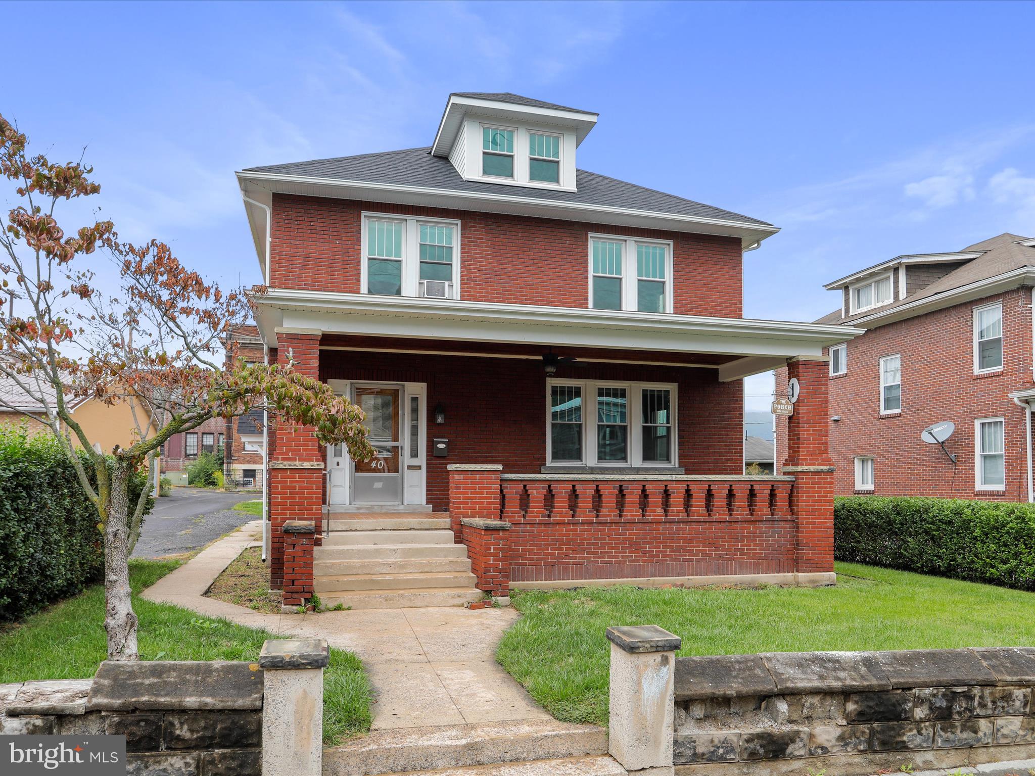 DOWN TOWN - Residential