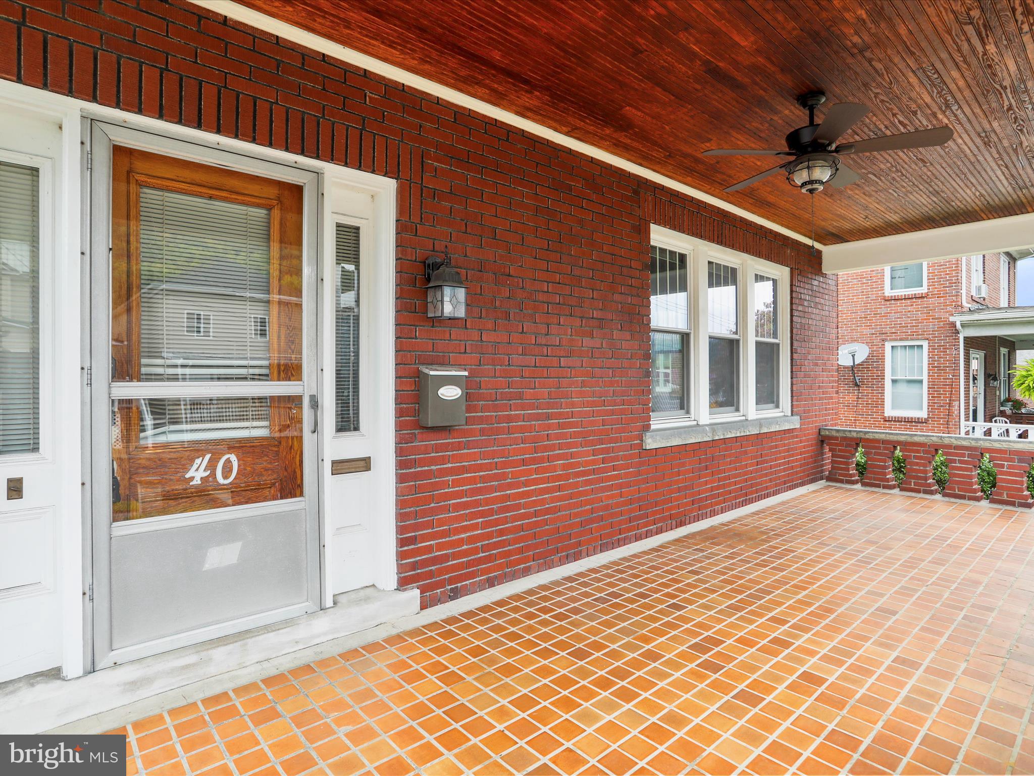 DOWN TOWN - Residential