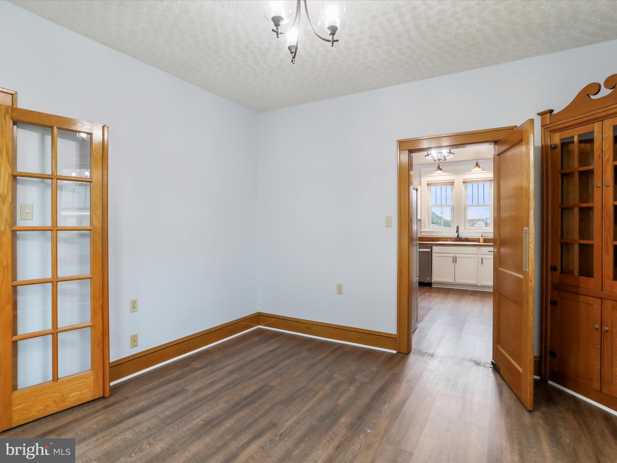 DOWN TOWN - Residential