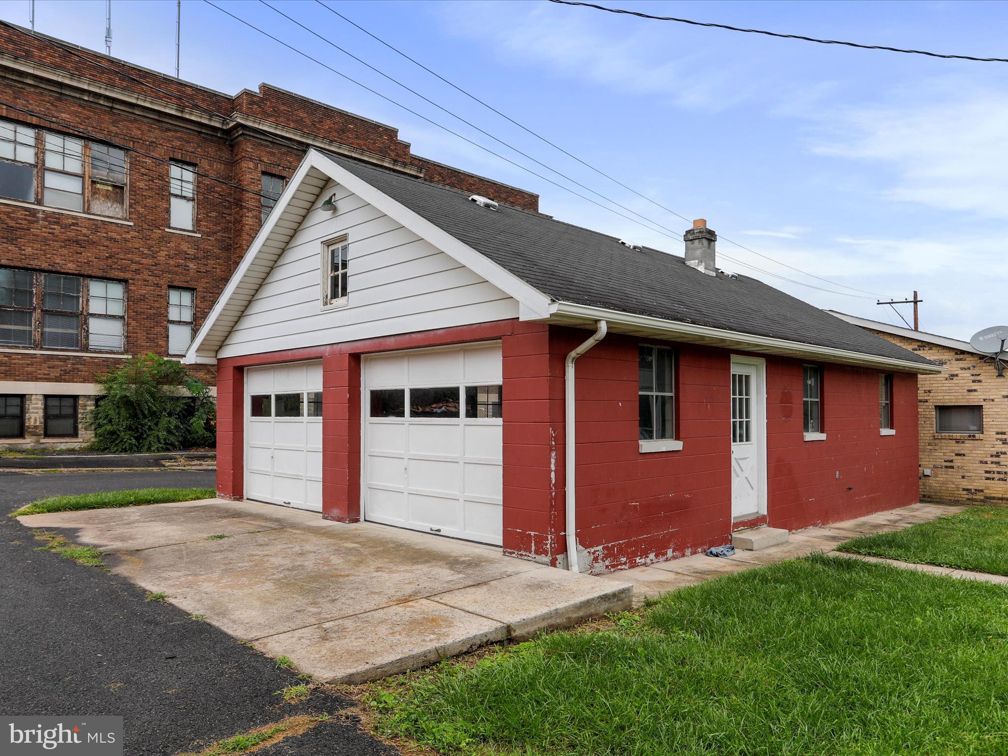 DOWN TOWN - Residential