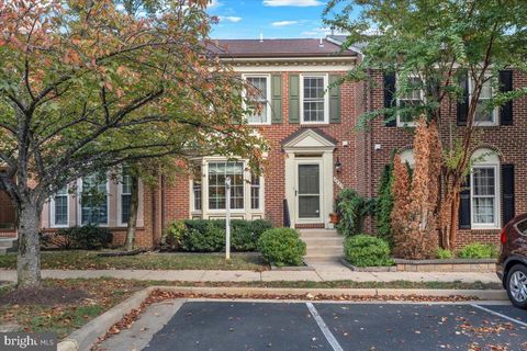 7477 COLLINS MEADE WAY ALEXANDRIA VA 22315