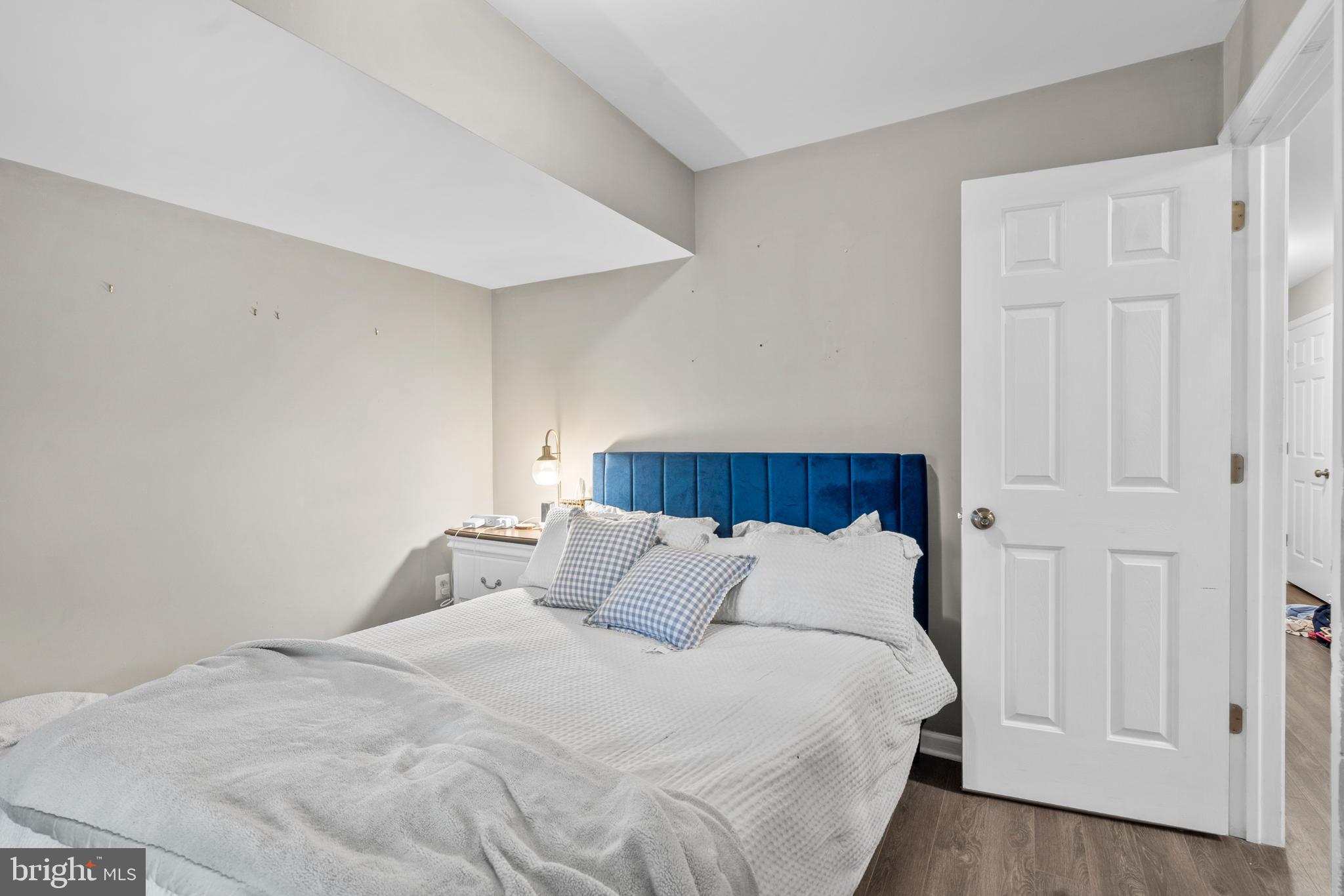 SHANNONS WAY - Residential