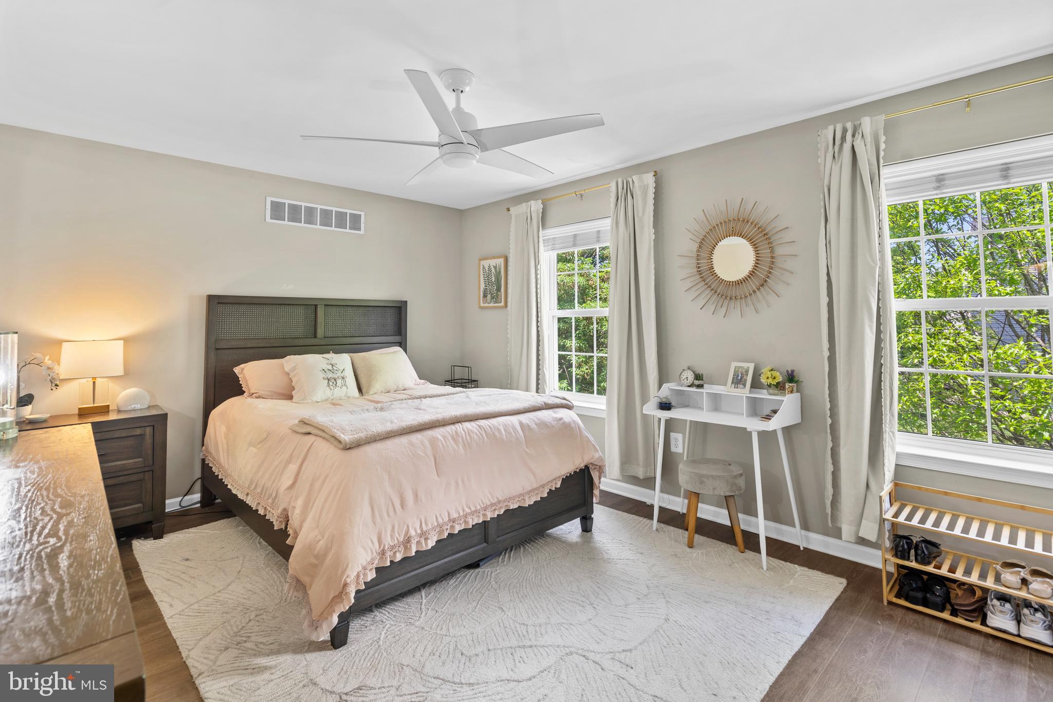 SHANNONS WAY - Residential
