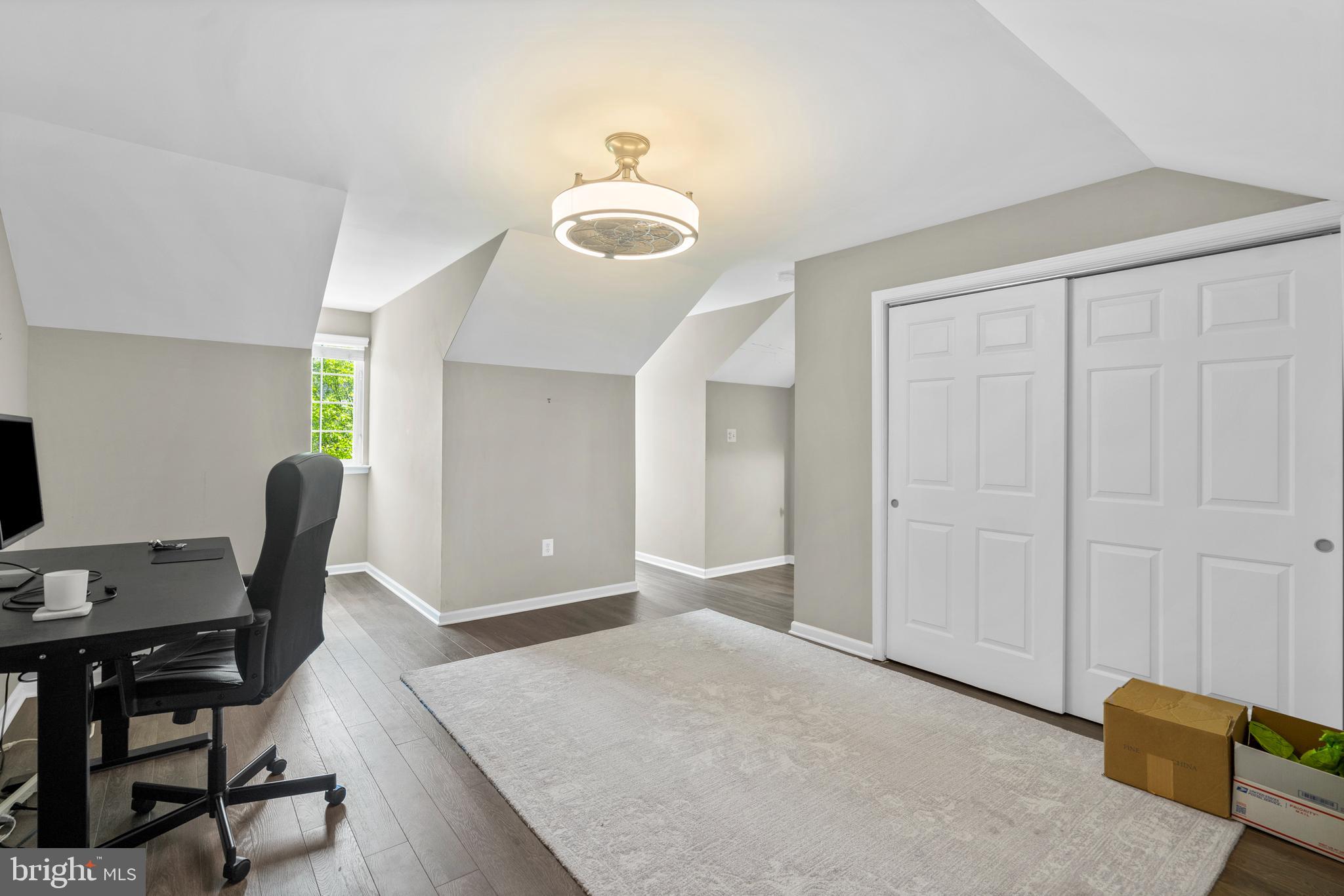 SHANNONS WAY - Residential