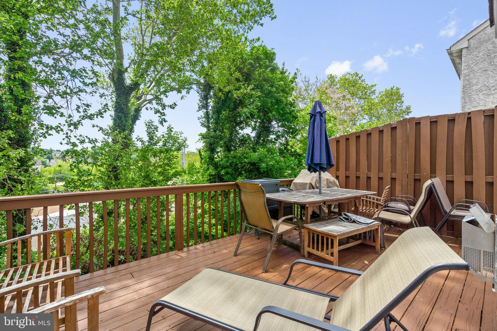 SHANNONS WAY - Residential