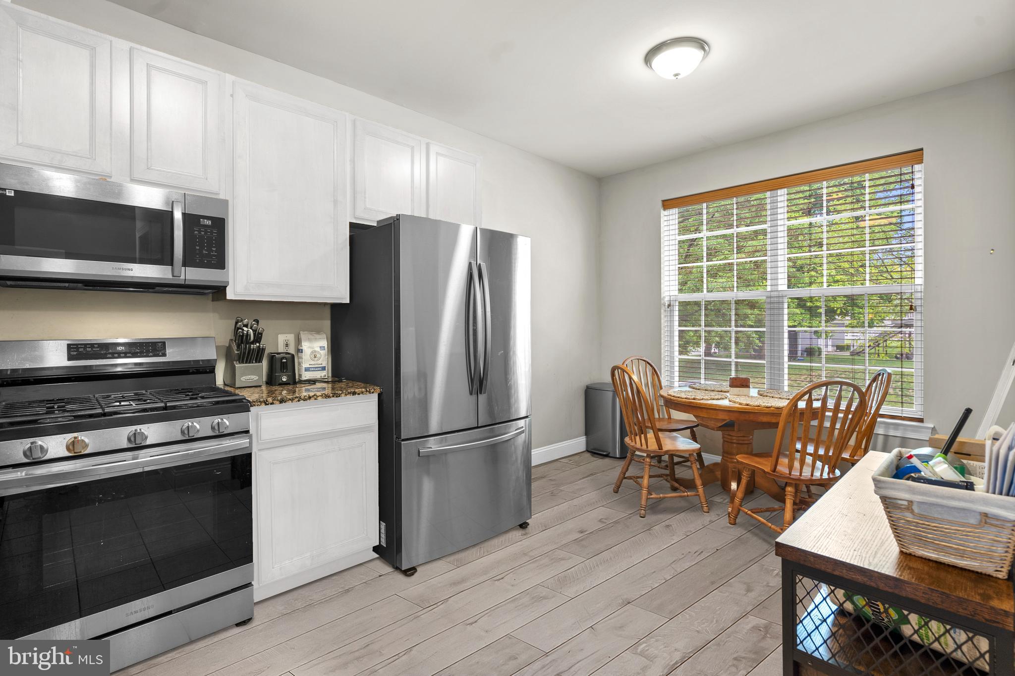 SHANNONS WAY - Residential