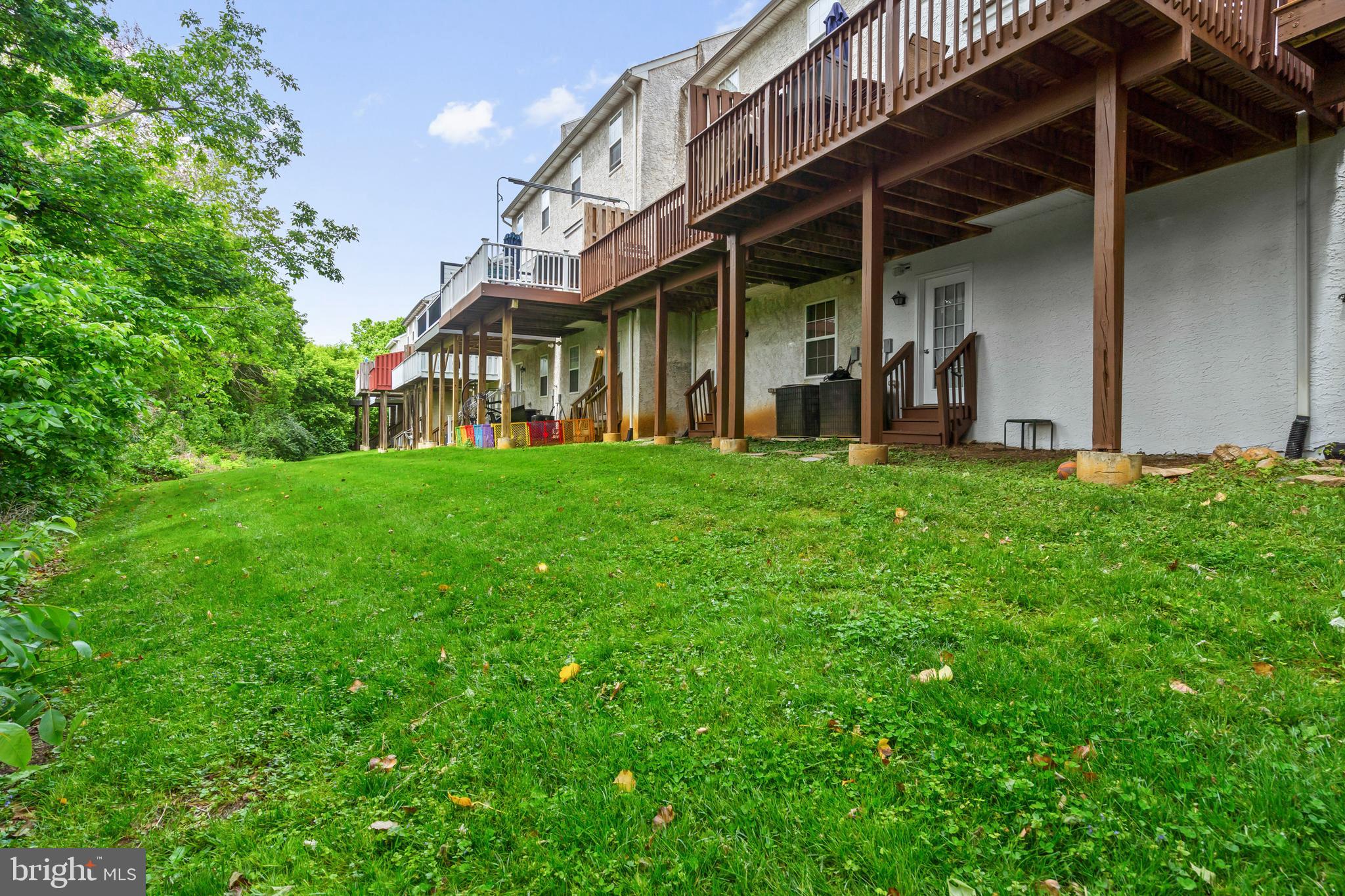 SHANNONS WAY - Residential