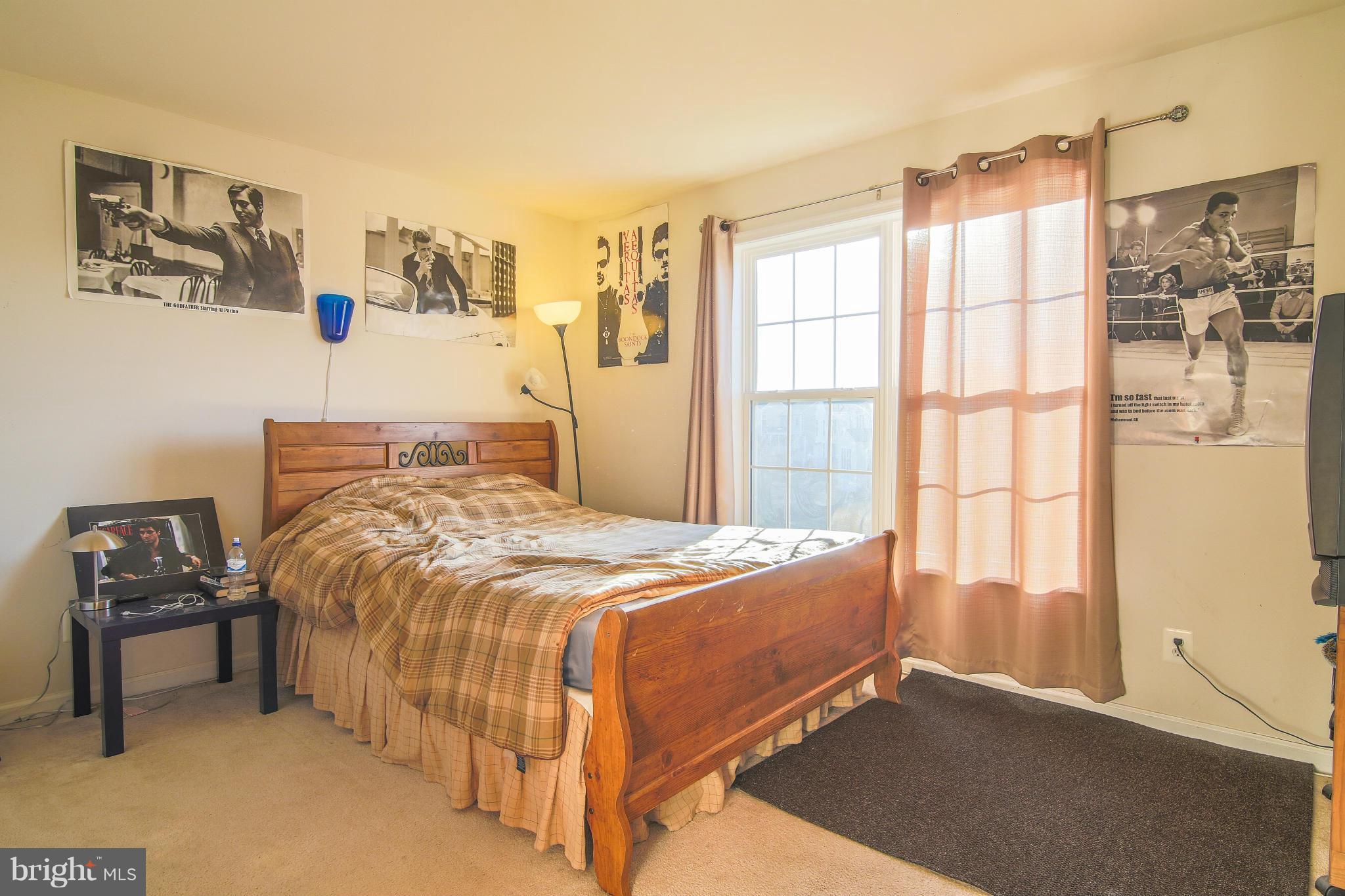 LAUREL HILL LANDBAY - Residential