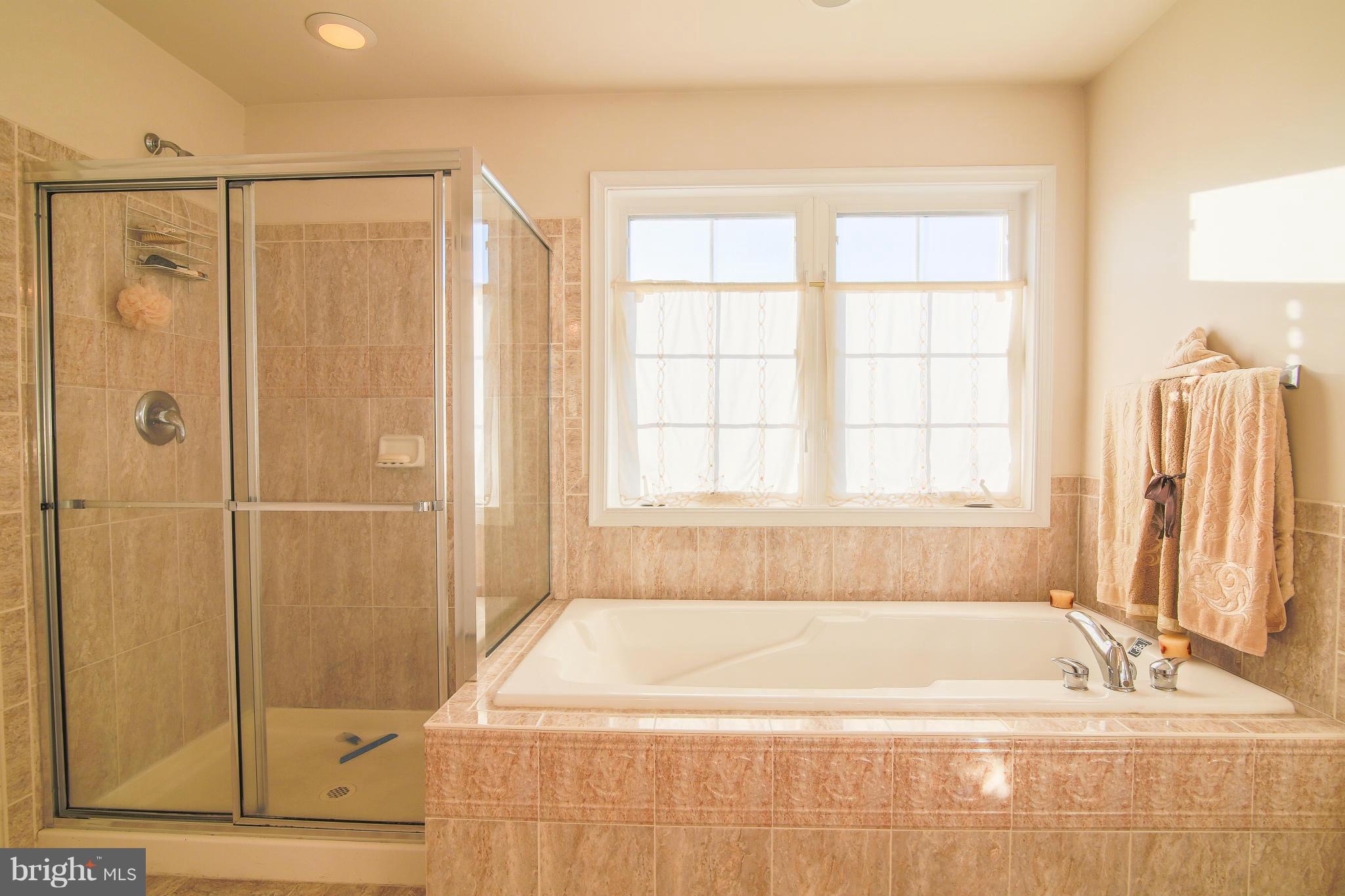 LAUREL HILL LANDBAY - Residential