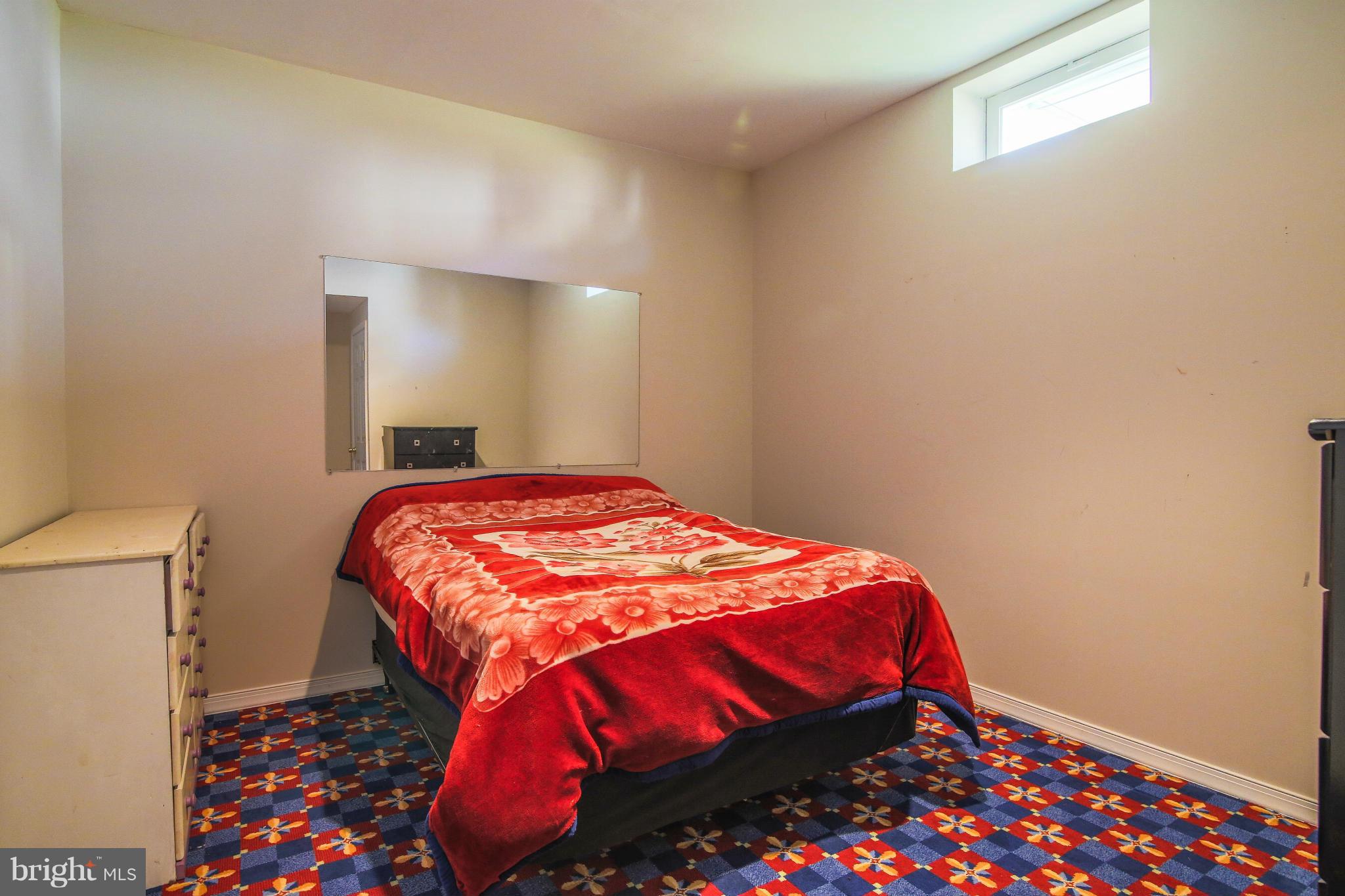 LAUREL HILL LANDBAY - Residential