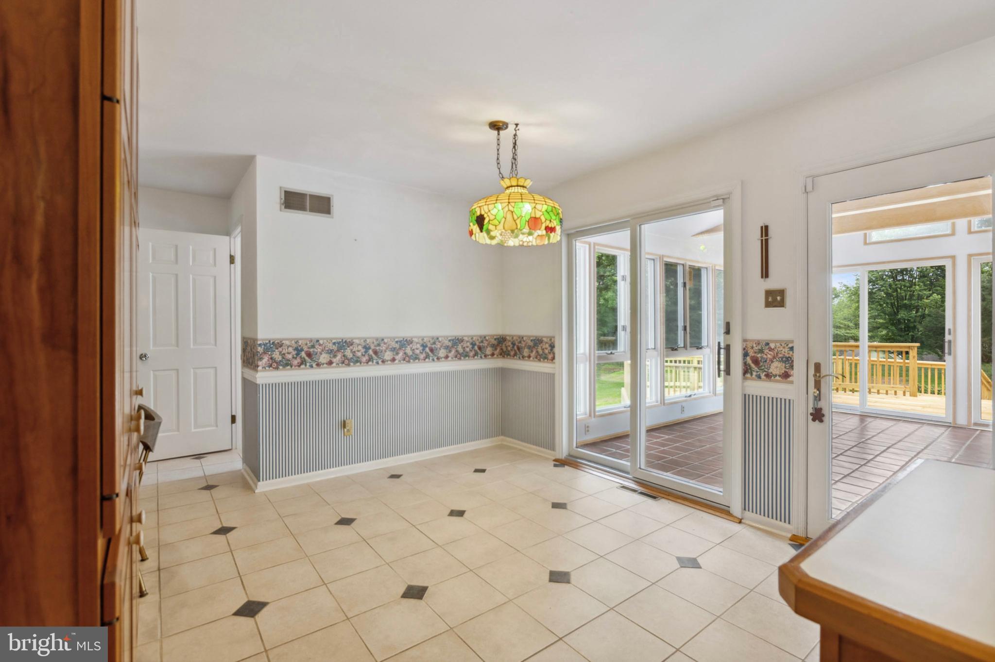 GLEN WESTOVER - Residential