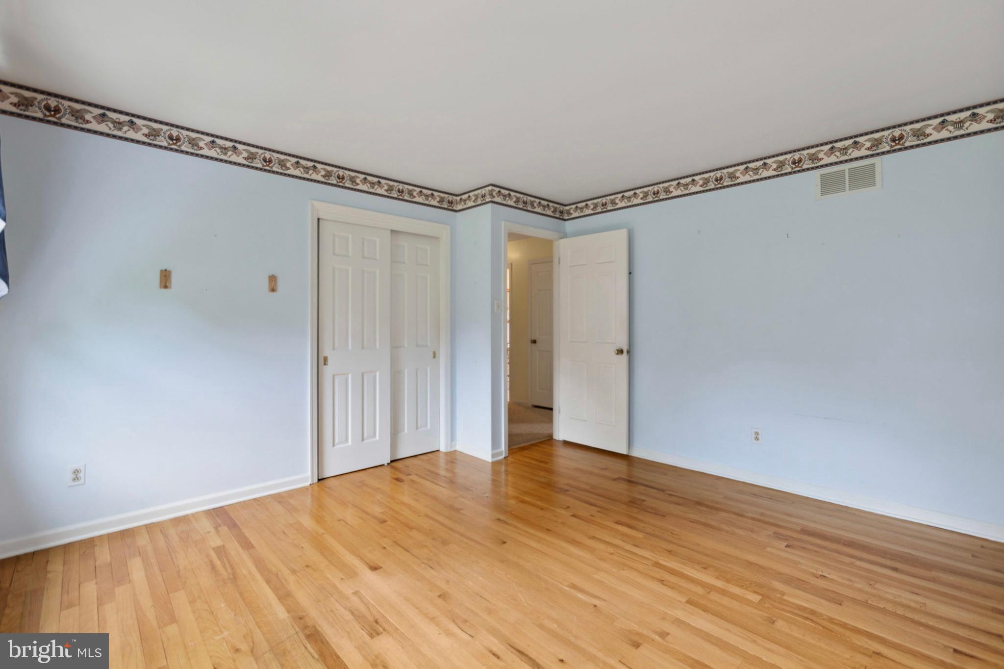 GLEN WESTOVER - Residential