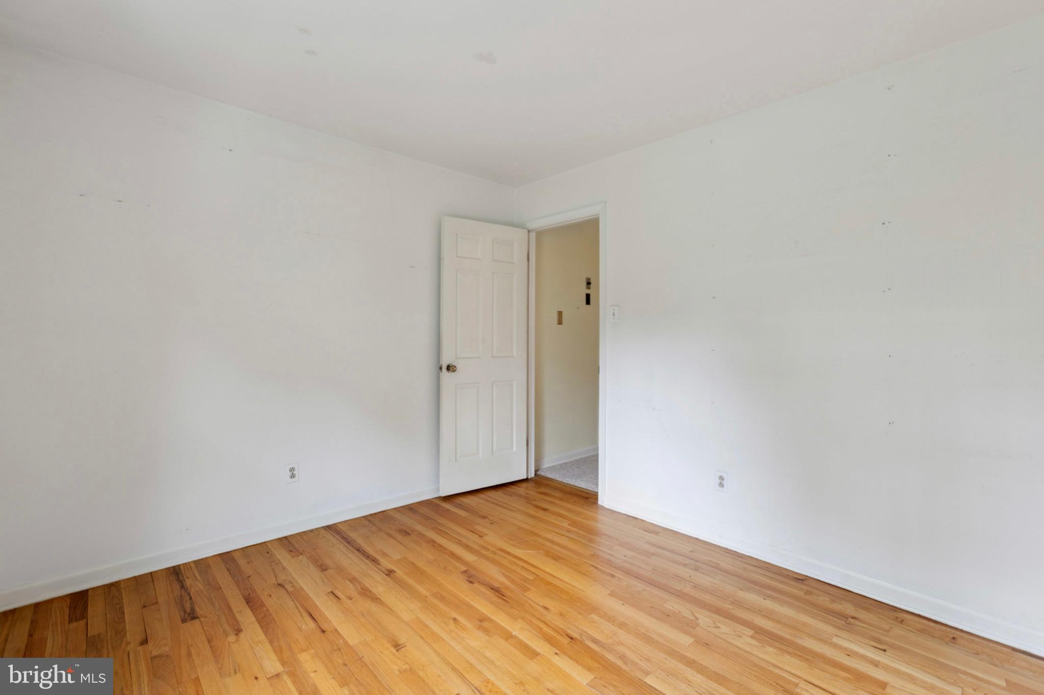 GLEN WESTOVER - Residential