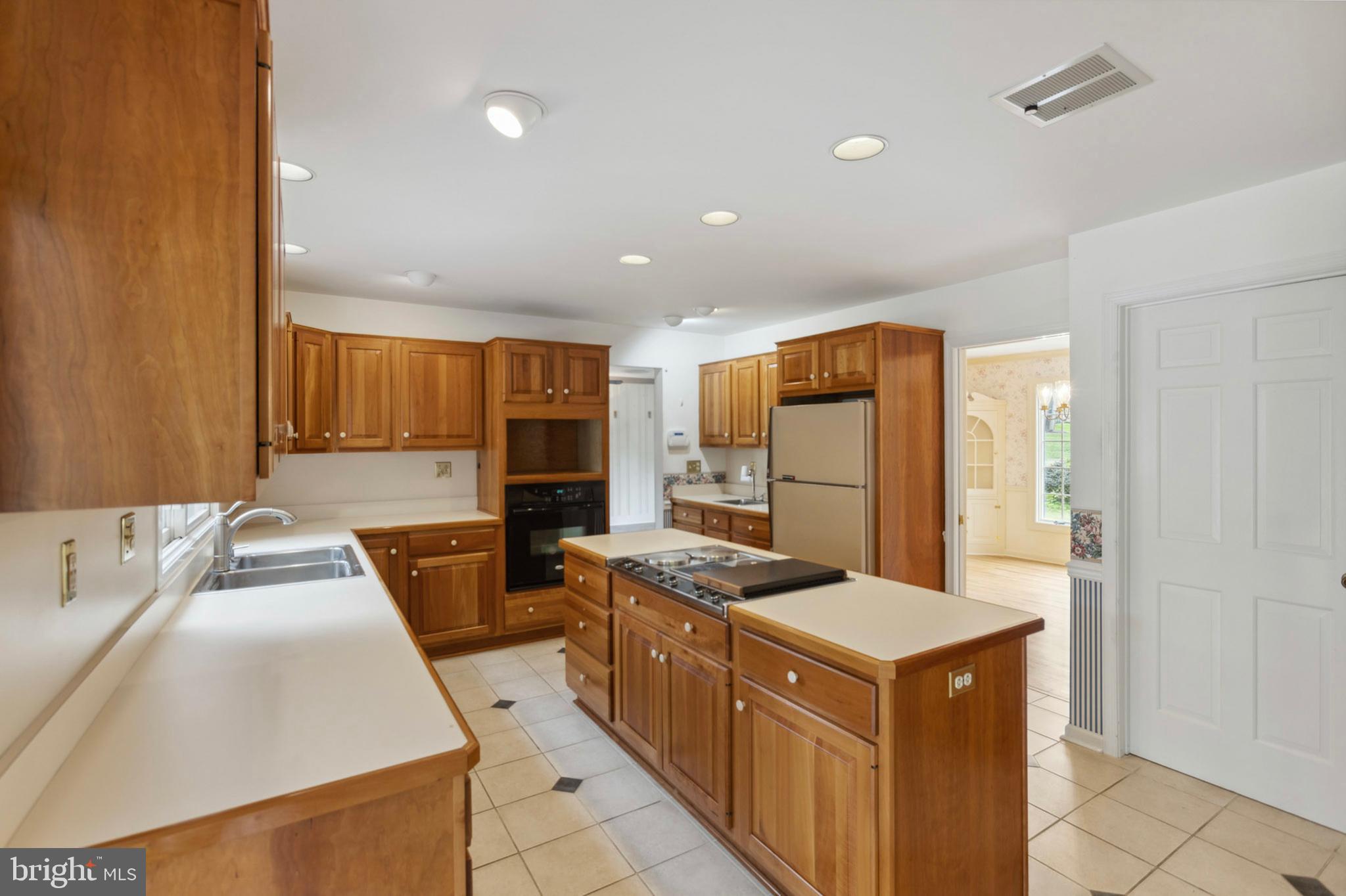 GLEN WESTOVER - Residential