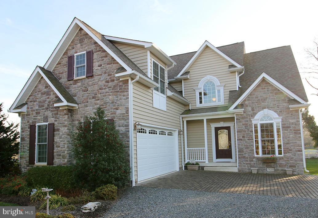 BEN GARNER ACTIVE ADULT COMMUNITY - Residential