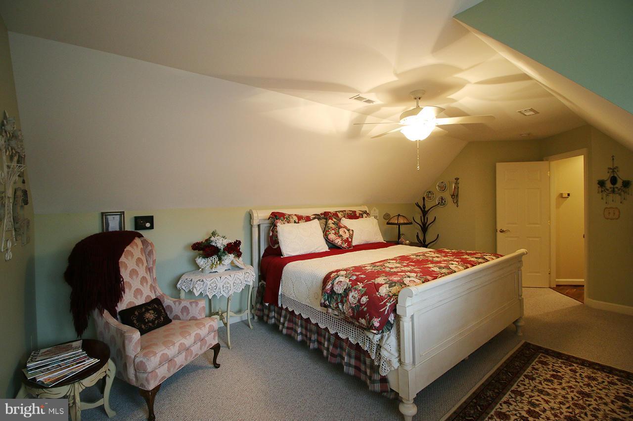 BEN GARNER ACTIVE ADULT COMMUNITY - Residential