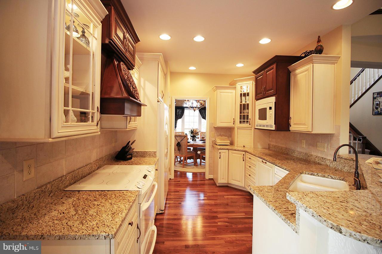 BEN GARNER ACTIVE ADULT COMMUNITY - Residential