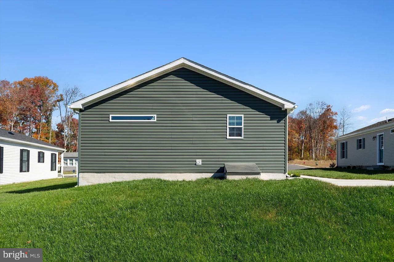 CINNAMON WOODS - Residential