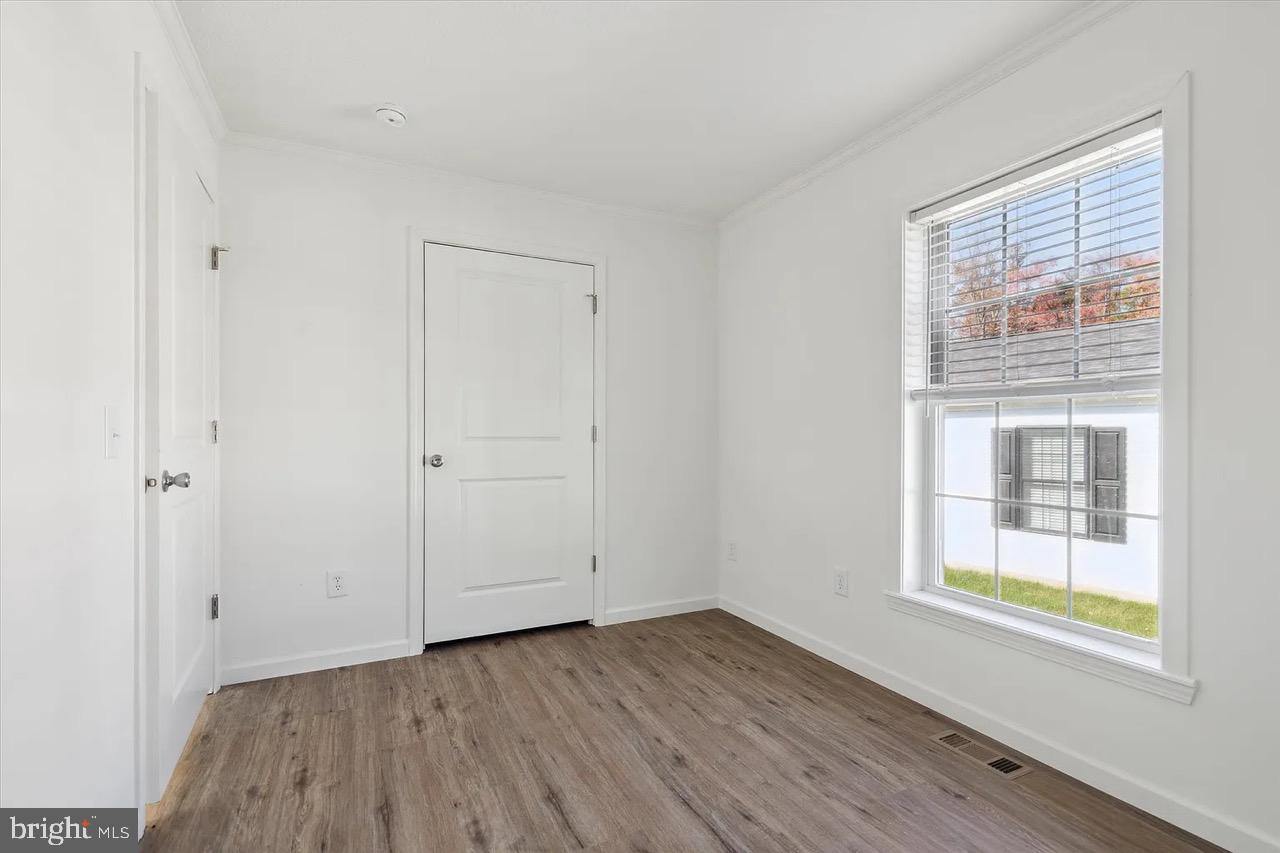 CINNAMON WOODS - Residential