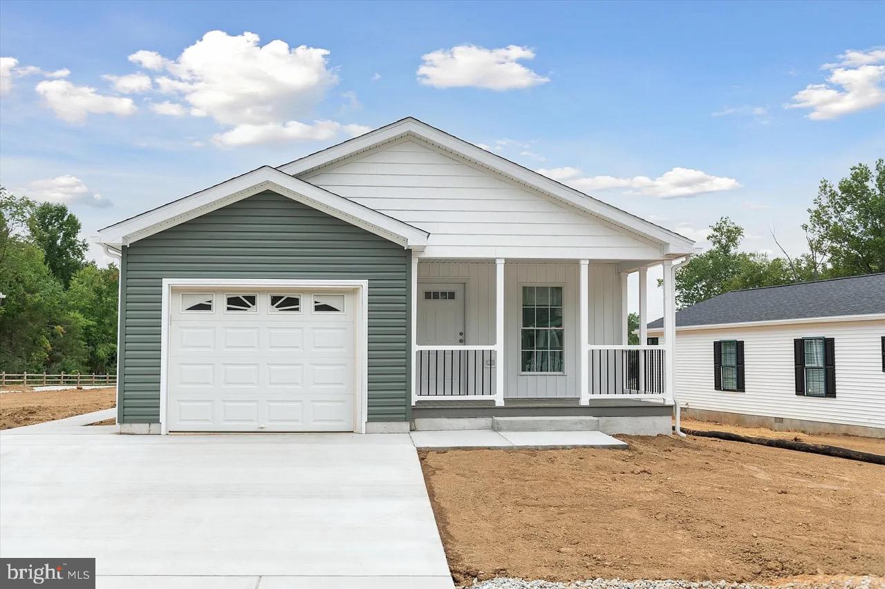 CINNAMON WOODS - Residential