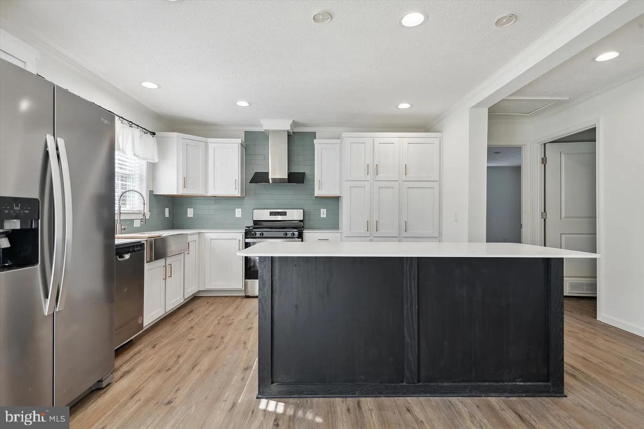 CINNAMON WOODS - Residential