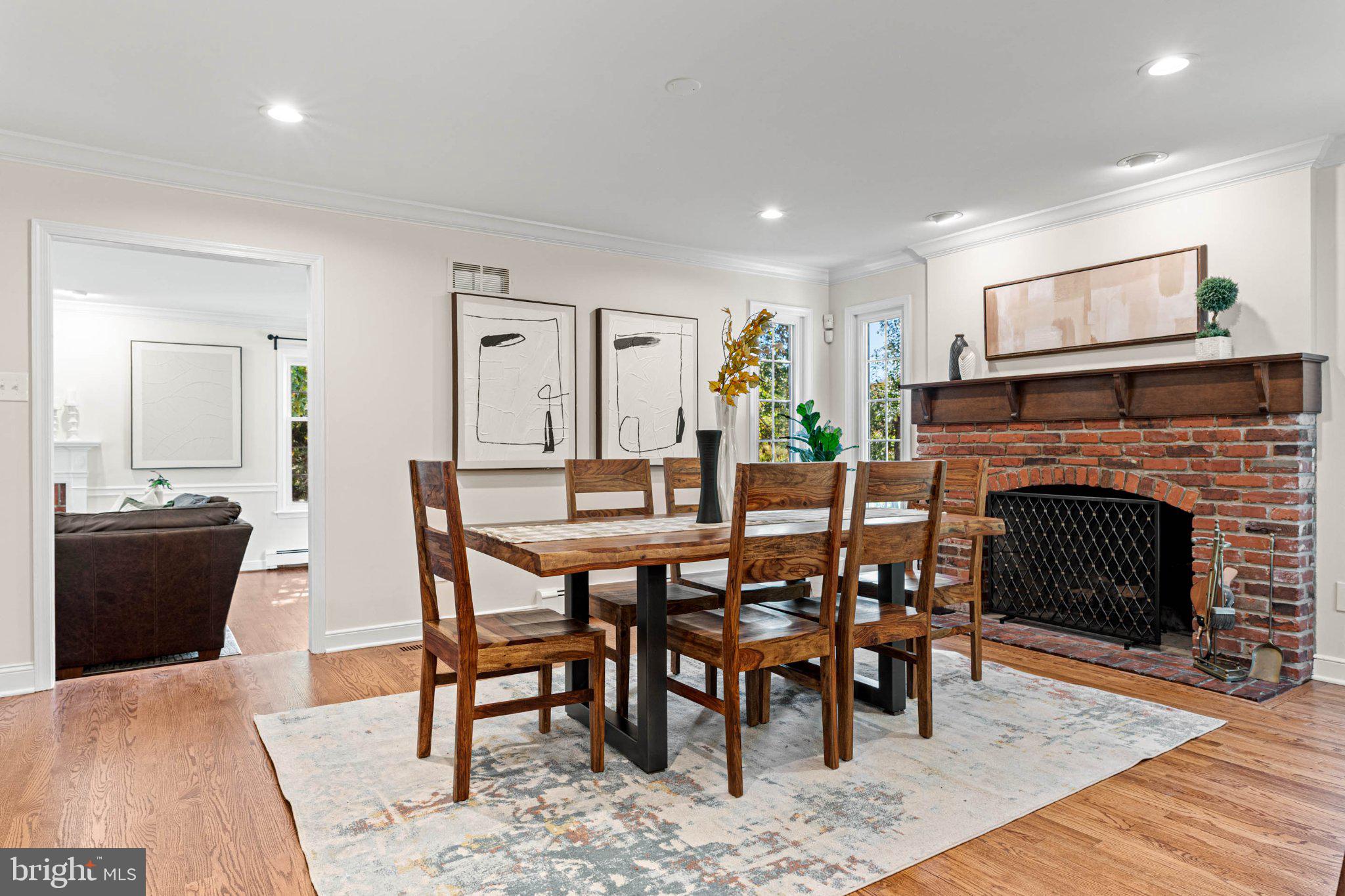1908 ROCHAMBEAU DRIVE