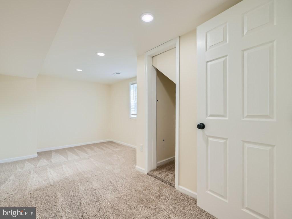 SPARROWS POINT - Residential