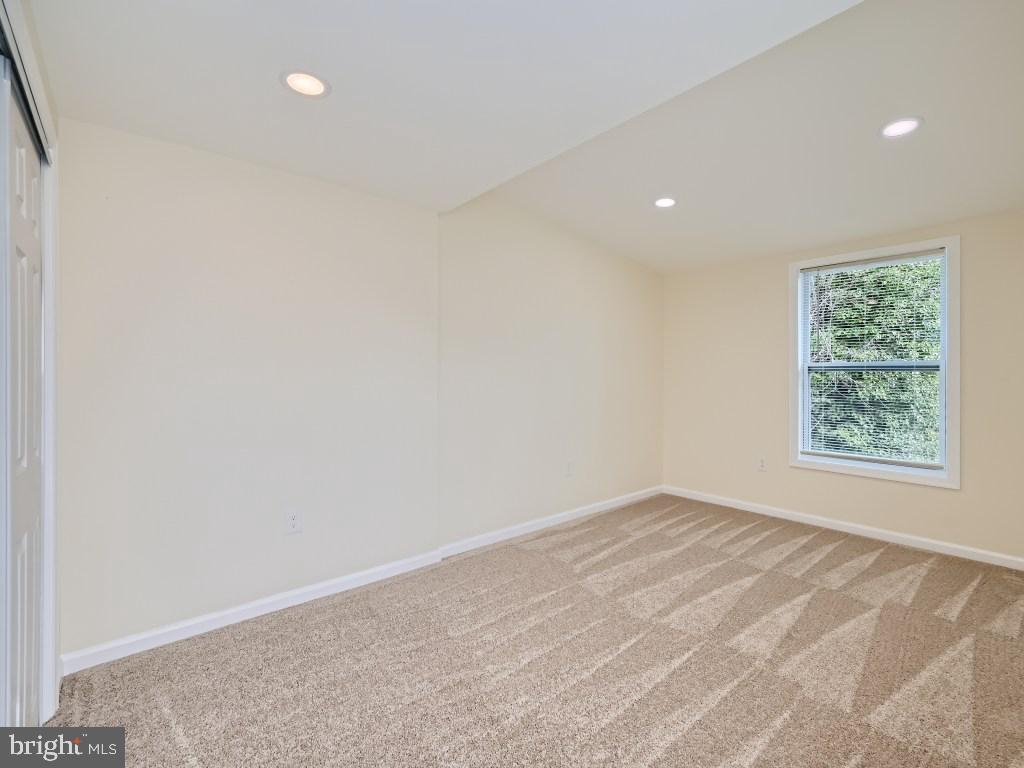 SPARROWS POINT - Residential