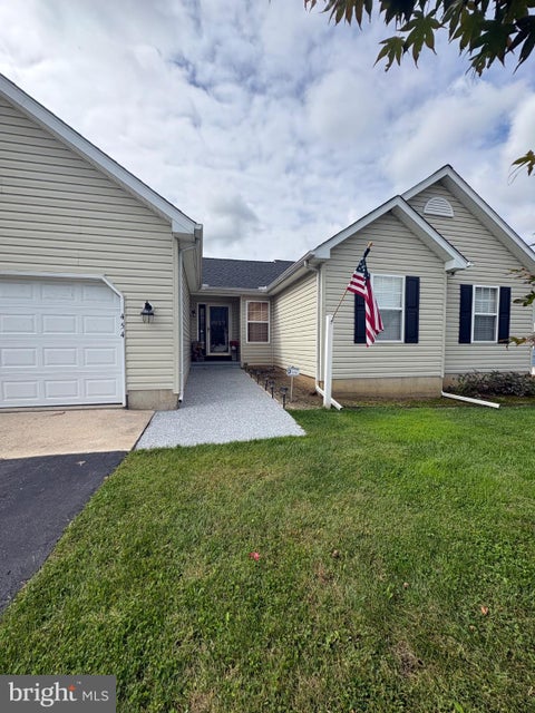Homes For Sale - 454 W Harvest Lane<br/> MIDDLETOWN, DE 19709