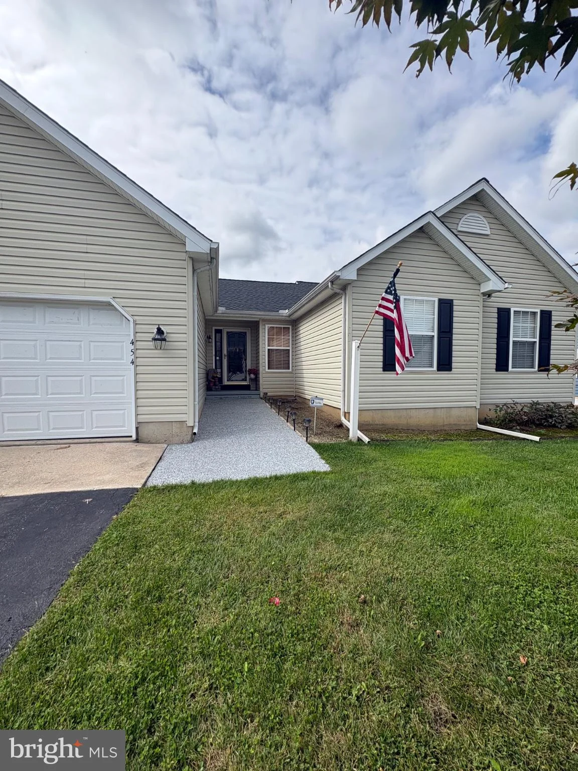 454 W Harvest Lane, Middletown, DE 19709
