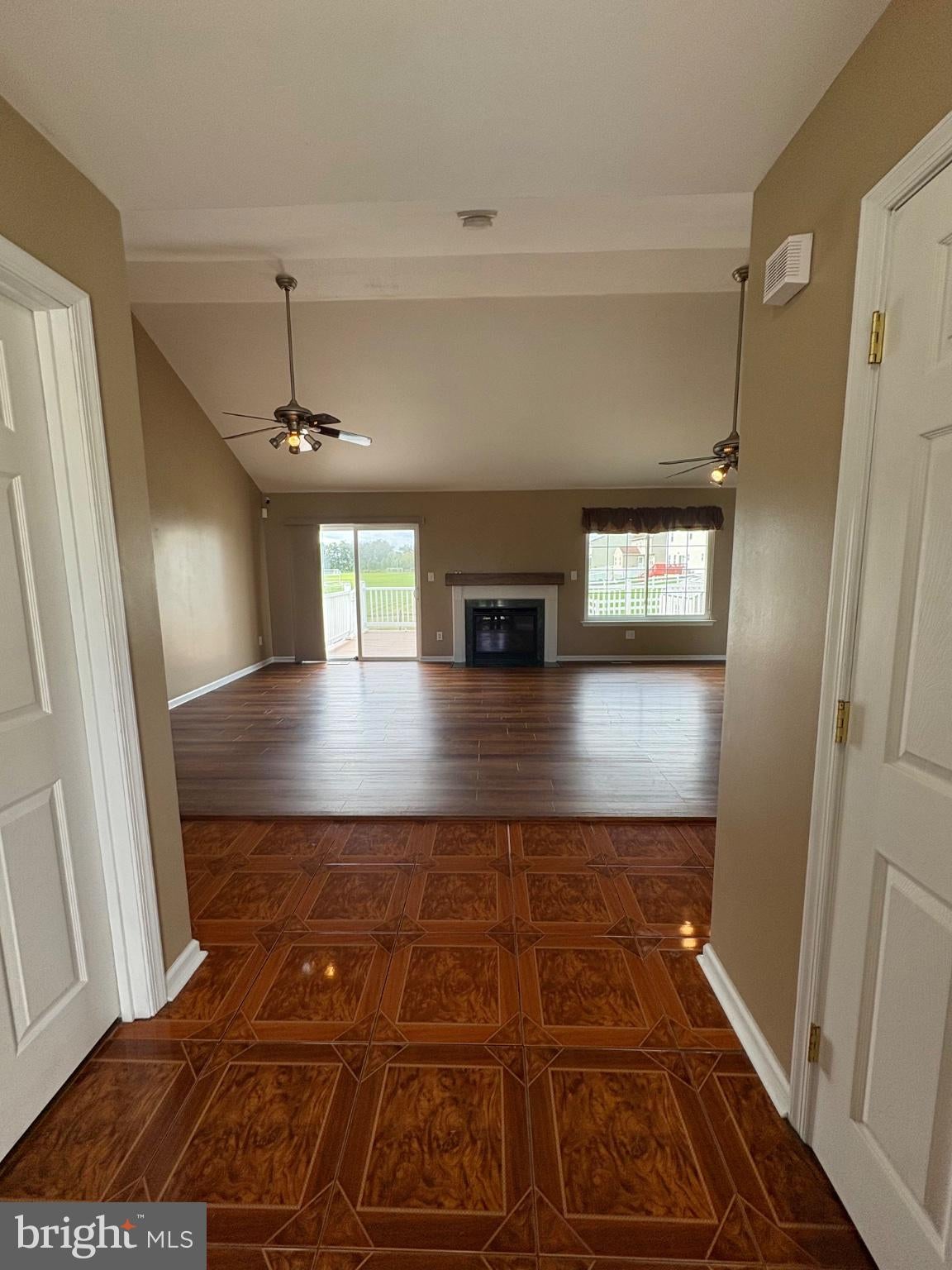 454 W HARVEST LANE