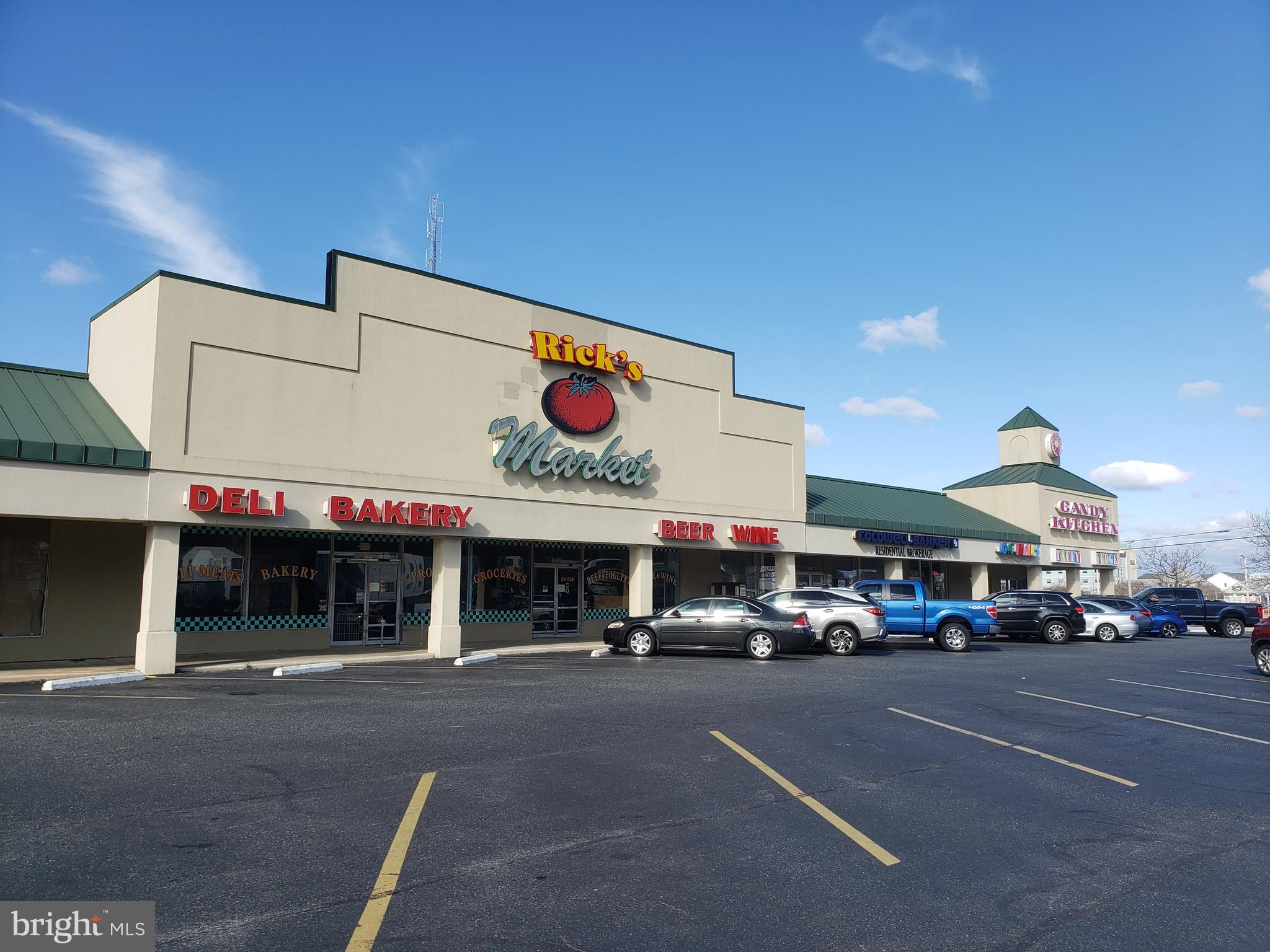 SEA MARK - Residential