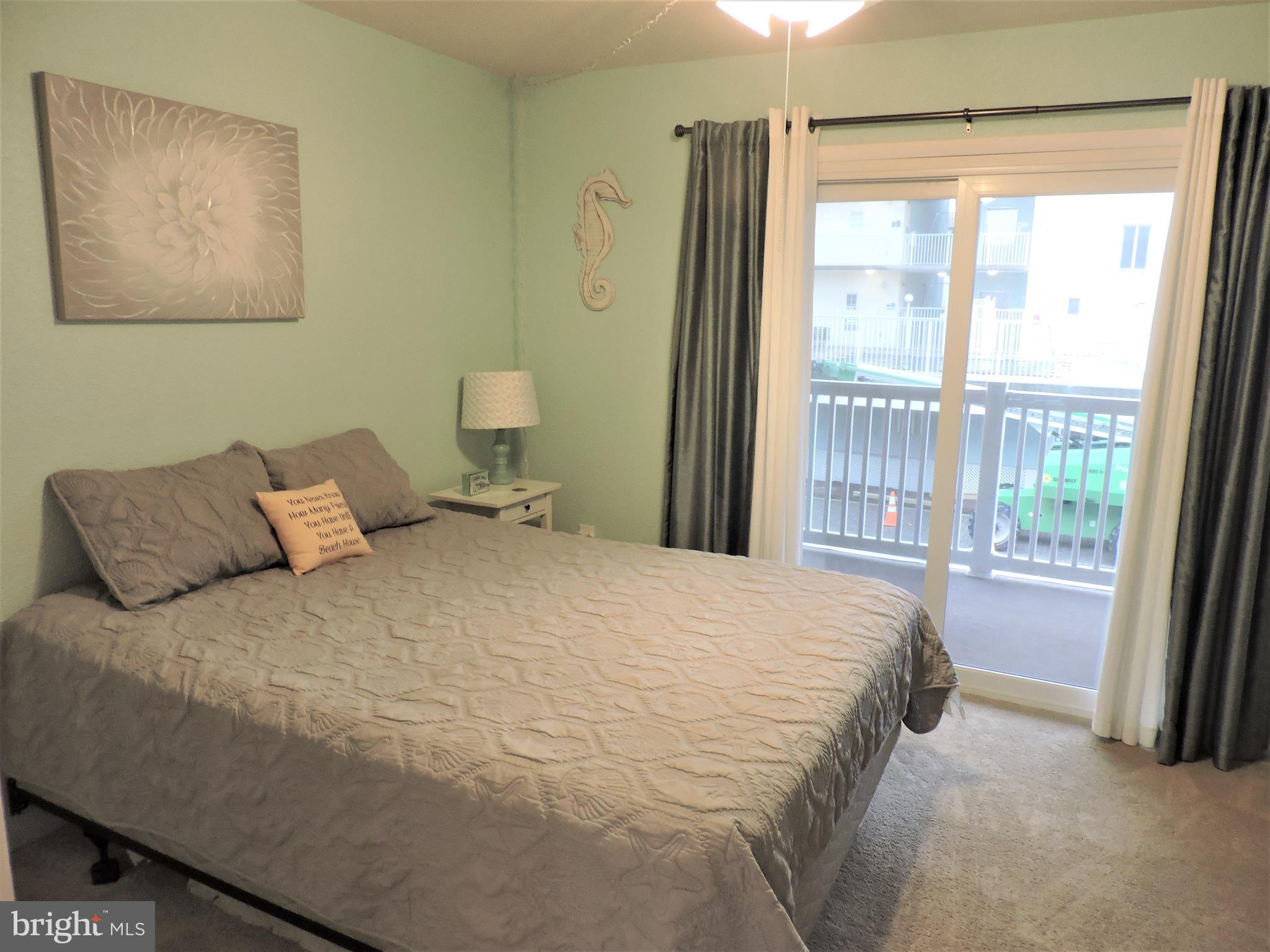 SEA MARK - Residential