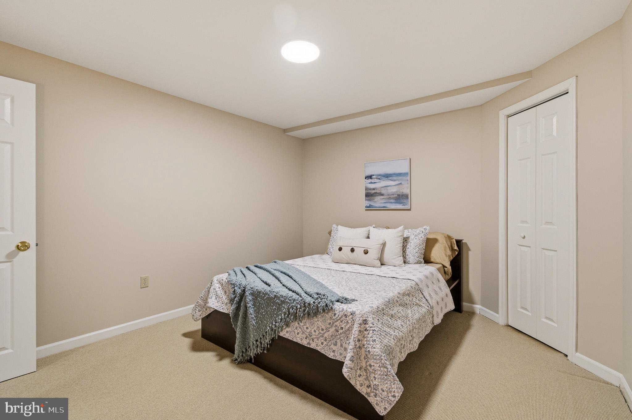 BRAMPTON HILLS - Residential