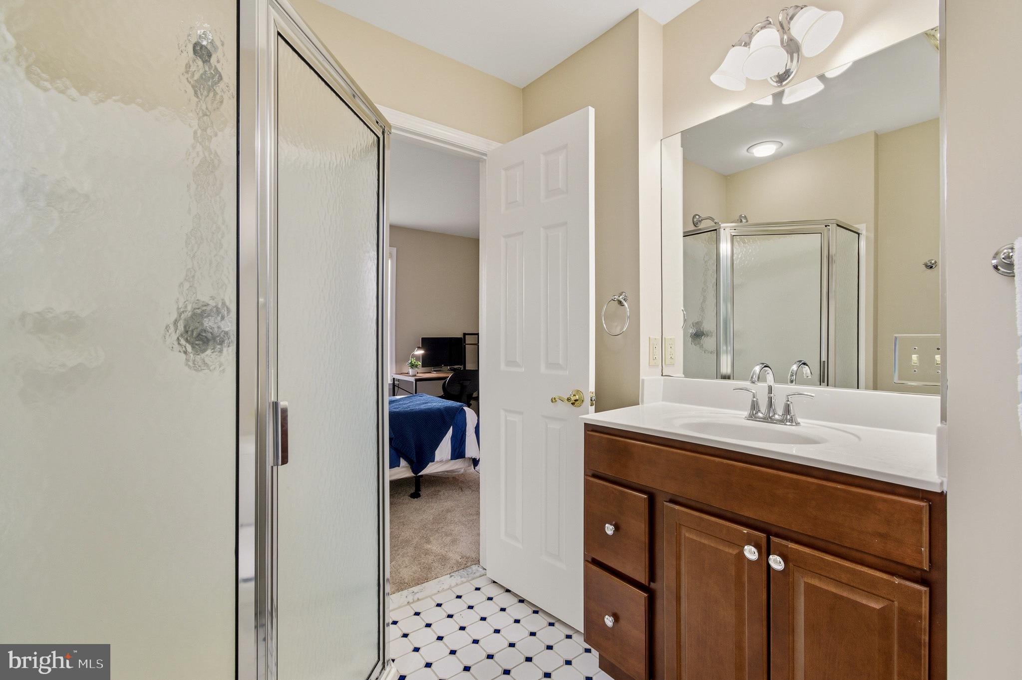 BRAMPTON HILLS - Residential